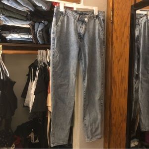 prettylittlething high waisted asymmetrical denim mom jeans size 8